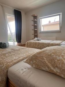 Ένα ή περισσότερα κρεβάτια σε δωμάτιο στο Villa Lavanda +22 φωτογραφίες