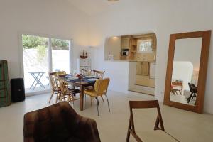 Η κουζίνα ή μικρή κουζίνα στο Villa Luma, 3 Chambres avec Piscine Chauffée