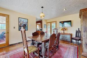 Gallery image of Château des Montes in Arroyo Seco