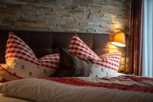 Posteľ alebo postele v izbe v ubytovaní Ferienhaus Ötztal-Lodge