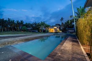 Bazén v ubytování Townhouse T3 - Tropical Calm Meets Modern Comfort - Ubud nebo v jeho okolí