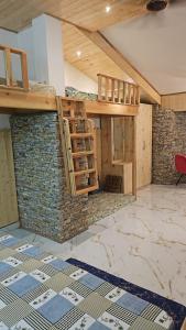 Η κουζίνα ή μικρή κουζίνα στο Shree Guru Home Stay