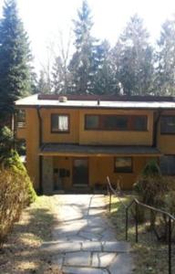 Hoone, kus villa asub +37 fotot