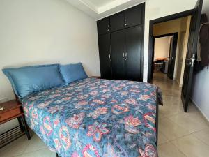 Postel nebo postele na pokoji v ubytování Superbe appartement en résidence avec piscine