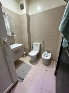 Koupelna v ubytování Superbe appartement en résidence avec piscine