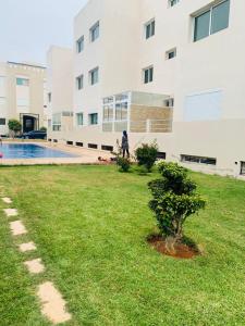 Bazén v ubytování Superbe appartement en résidence avec piscine nebo v jeho okolí