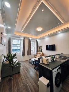 Kuchyň nebo kuchyňský kout v ubytování Urban Oasis