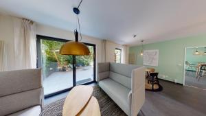 Χώρος καθιστικού στο Schönau Serviced Living