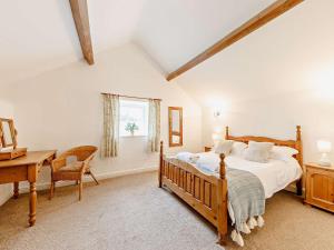 Katil atau katil-katil dalam bilik di 2 Bed in Little Longstone 44607