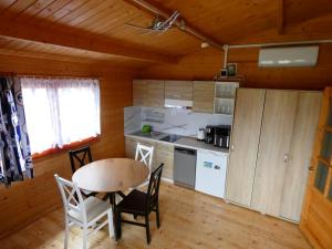 Η κουζίνα ή μικρή κουζίνα στο Wakacyjne Letnisko