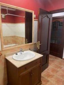 Ένα μπάνιο στο Vivienda Toural