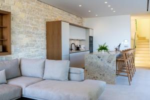 Posezení v ubytování Seanatra Luxury Villas