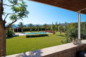 En have udenfor Can Pou Llenaire