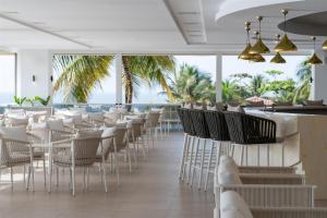 Restaurace v ubytování Radisson Blu Hotel, Conakry