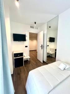 Gallery image of Rooms&Go in Alicante +11 photos