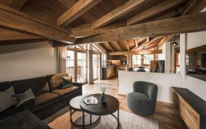 Posezení v ubytování Das Kaltenbach - ApartHotel