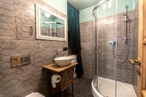 Vannituba majutusasutuses Vintage Apartments , Free parking , Self check-in +46 fotot