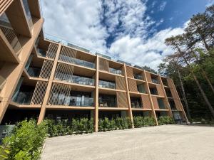 vista esterna di un edificio di Sea & Forest Resort Apartament Dolce Vita a Międzyzdroje