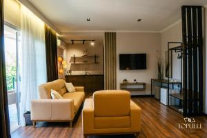 Imagen de la galería de Villa Topulli View, en Gjirokastra 86 fotos más