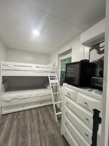 Postel nebo postele na pokoji v ubytování HerbBaby Healing Resorts Spas