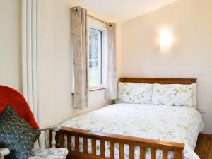 Giường trong phòng chung tại Tyncoed - Uk32238 +2 ảnh