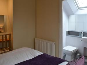 Koupelna v ubytování Holly Cottage