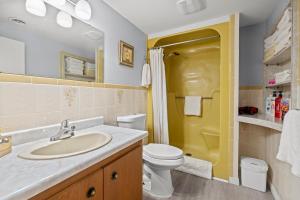 Kopalnica v nastanitvi Beautiful home, a few minutes to the waterfall and attractions