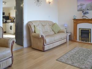 Ruang duduk di Dolphin View - Uk30689
