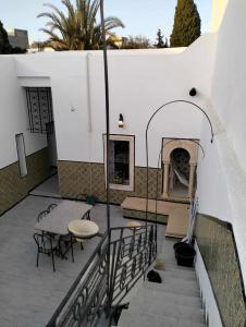 Kawasan patio atau luaran di Dar lekhle3a Tayssir