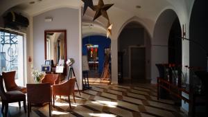 Istumisnurk majutusasutuses Hotel Rejs