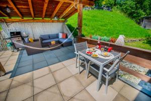 Posezení v ubytování Studio avec sauna - 300m des pistes
