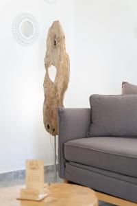 A seating area at Eden apartments Paliouri- Concordia apartment