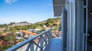 Balkon lub taras w obiekcie Casa com lareira, Wi-Fi e varanda com vista