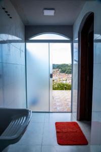 Zdjęcie z galerii obiektu Casa com lareira, Wi-Fi e varanda com vista w mieście Campos do Jordão