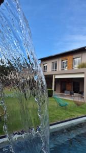 Bazén v ubytování Amalinas Hotel nebo v jeho okolí