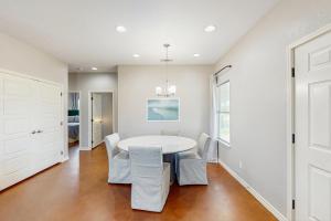 Gallery image of Simply Lakeshore in Kingsland