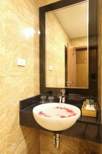 Koupelna v ubytování Au Viet Hotel