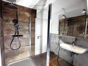 Ένα μπάνιο στο Apartment in Adenau +18 φωτογραφίες