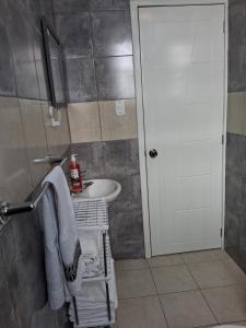 Koupelna v ubytování Residence FasMin B&B Nayon experience boxing