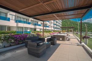 Μπαλκόνι ή βεράντα στο Luxury seafront APT in Santa Marta, ideal to relax in family