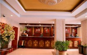 Lobbyen eller receptionen på GreenTree Inn Heilongjiang Harbin Zhongyang Street Business Hotel