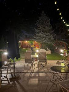 Vonkajšia záhrada v ubytovaní Hotel Arcus Garden