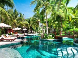Bazén v ubytování Swissôtel Sanya Yalong Bay nebo v jeho okolí