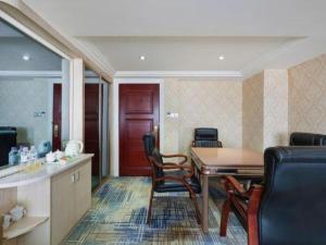 Posezení v ubytování Vienna Hotel Guangdong Zhuhai Mingzhu Station Guozheng