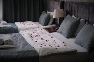 Galería fotográfica de SARDUR HOTEL en Bostaniçi