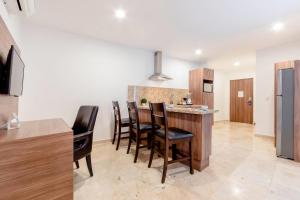 Comfort Inn Queretaro Tecnologico的厨房或小厨房