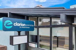 Certifikát, hodnocení, plakát nebo jiný dokument vystavený v ubytování Clarion Pointe Rhinelander Downtown