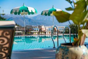 Πισίνα στο ή κοντά στο Monte Aria panorama suites
