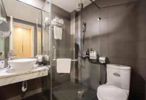 Koupelna v ubytování A25 Hotel - 66 Trần Thái Tông