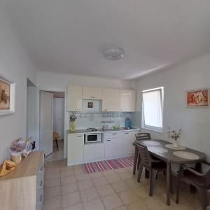 Gallery image of 2-х этажный дом, сдаётся первый этаж с отдельным входом для отдыха на море in Vapnyarka